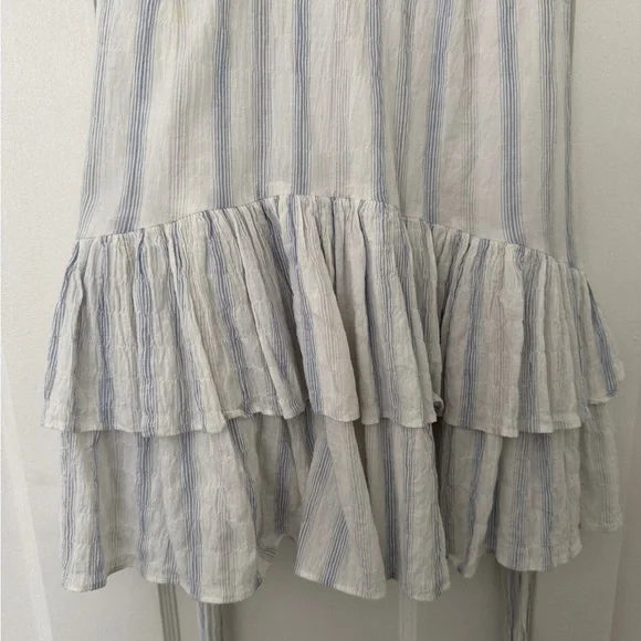 Striped Ruffle Sleeve Dress - Picture 3 of 9